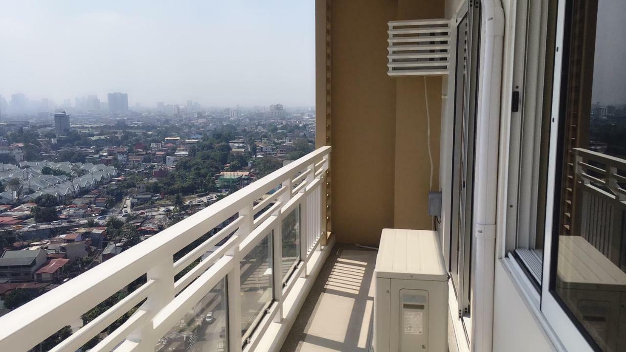 Viera Residence Manila Exterior photo
